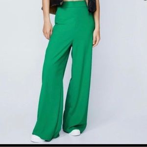 Nasty Gal tailored high waisted wide leg pants nasty gal green - Size 18